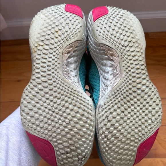 Nike Invincible 2 - Picture 5 of 6